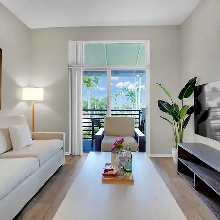 Dharma Home Suites Dania Beach At Sheridan Ocean Club